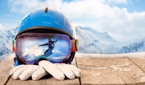 obbligo di usare casco nello sci e snowboard